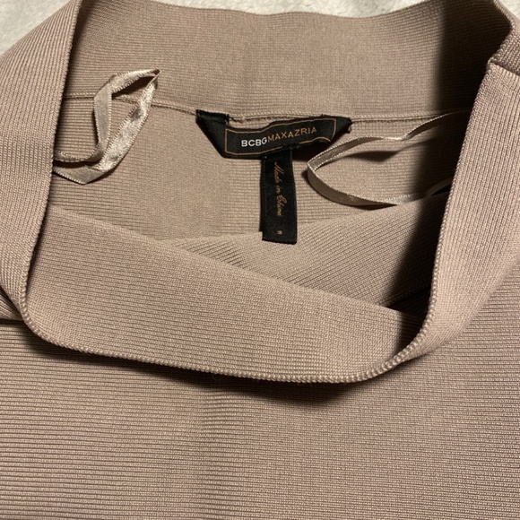 BCBGMAXAZRIA Pencil Bodycon Power Skirt Size S - Picture 2 of 4